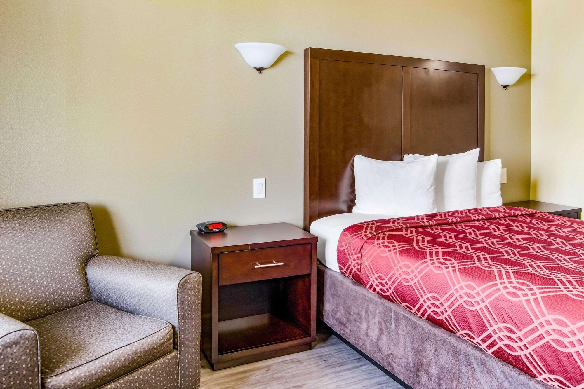 Econo Lodge Newport Tower Eksteriør billede