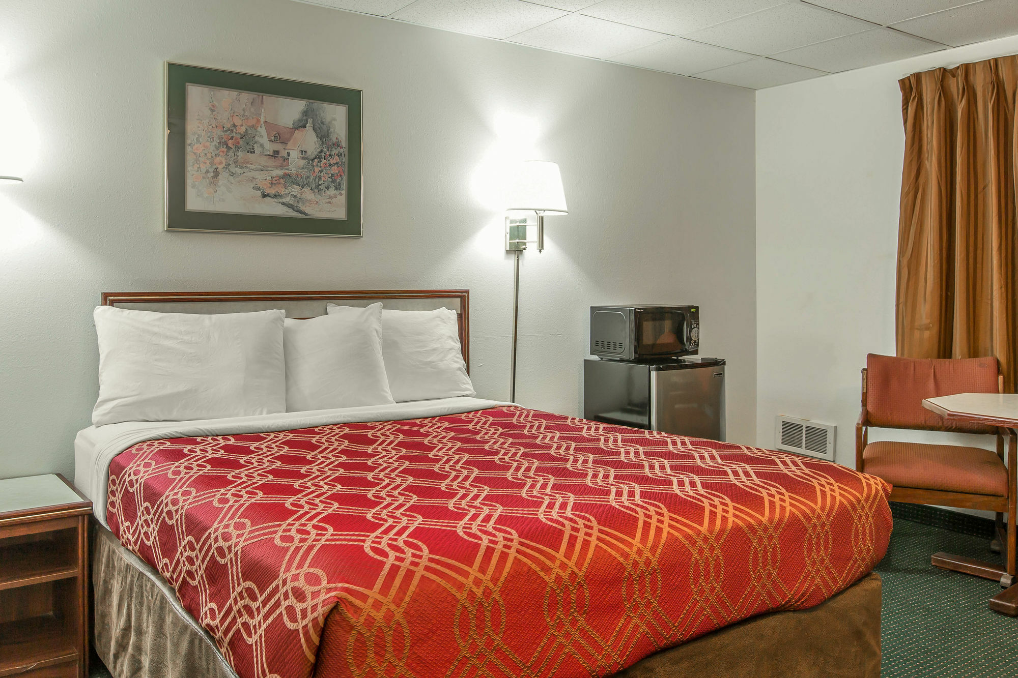 Econo Lodge Newport Tower Eksteriør billede