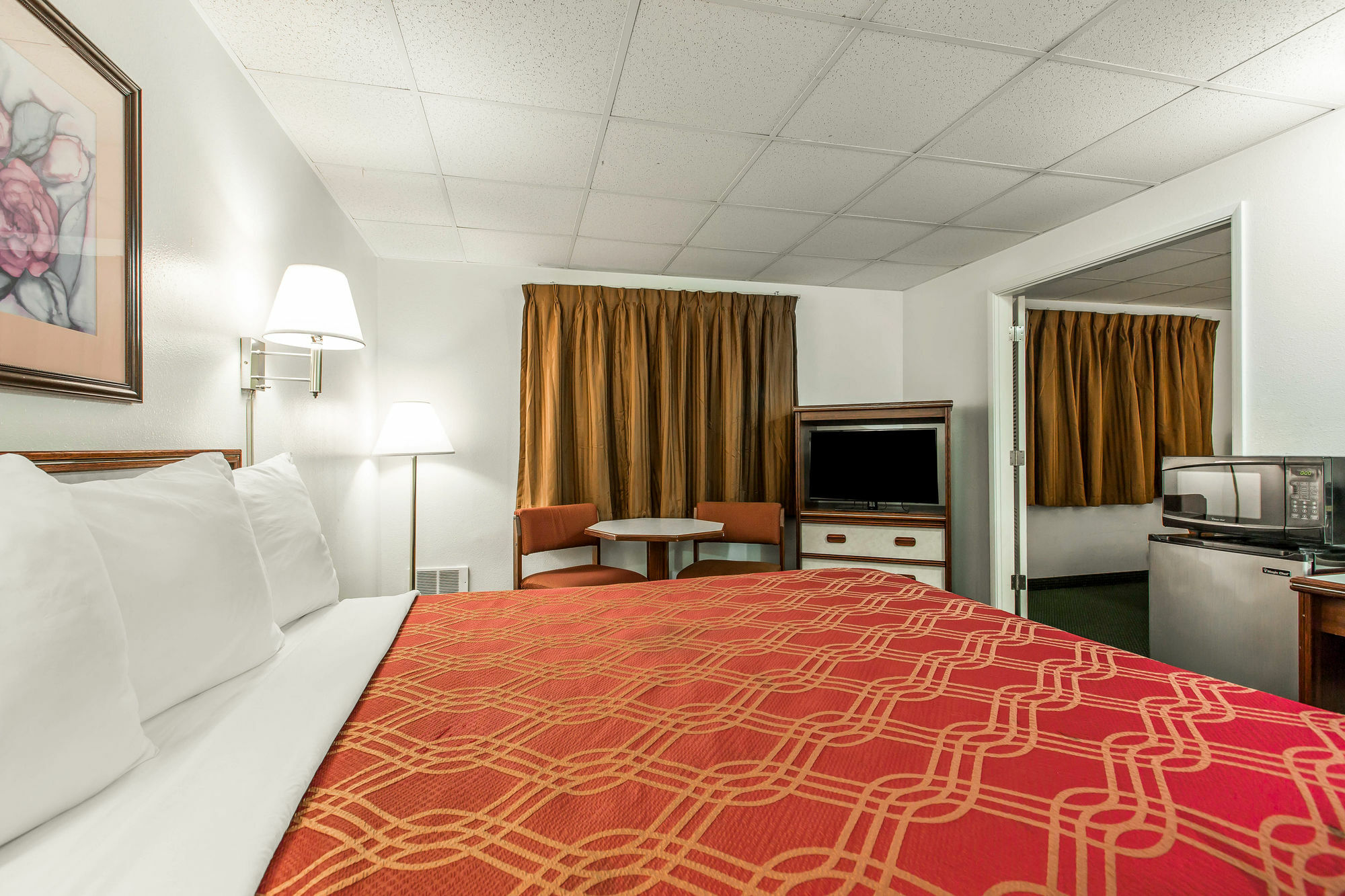 Econo Lodge Newport Tower Eksteriør billede