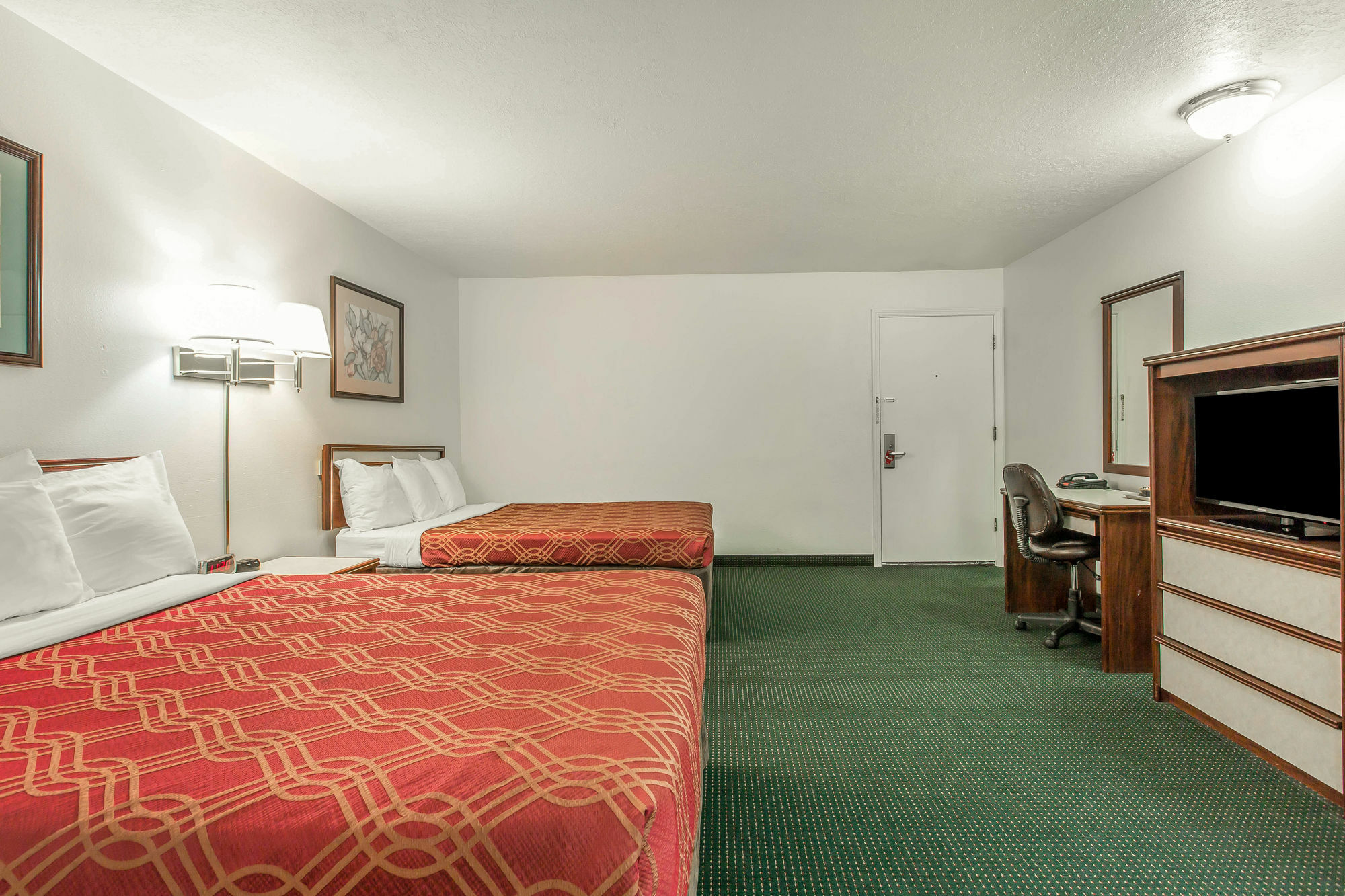 Econo Lodge Newport Tower Eksteriør billede